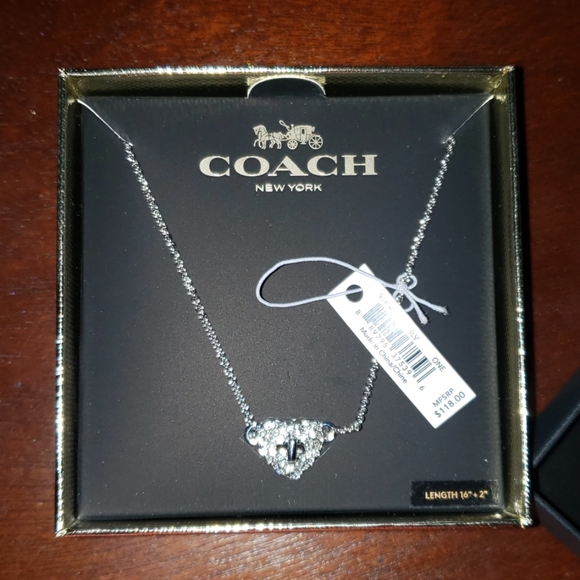Coach Necklas - Picture 1 of 5